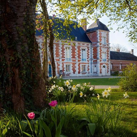 Le Chateau De Bonnemare - Bed And Breakfast Radepont Esterno foto