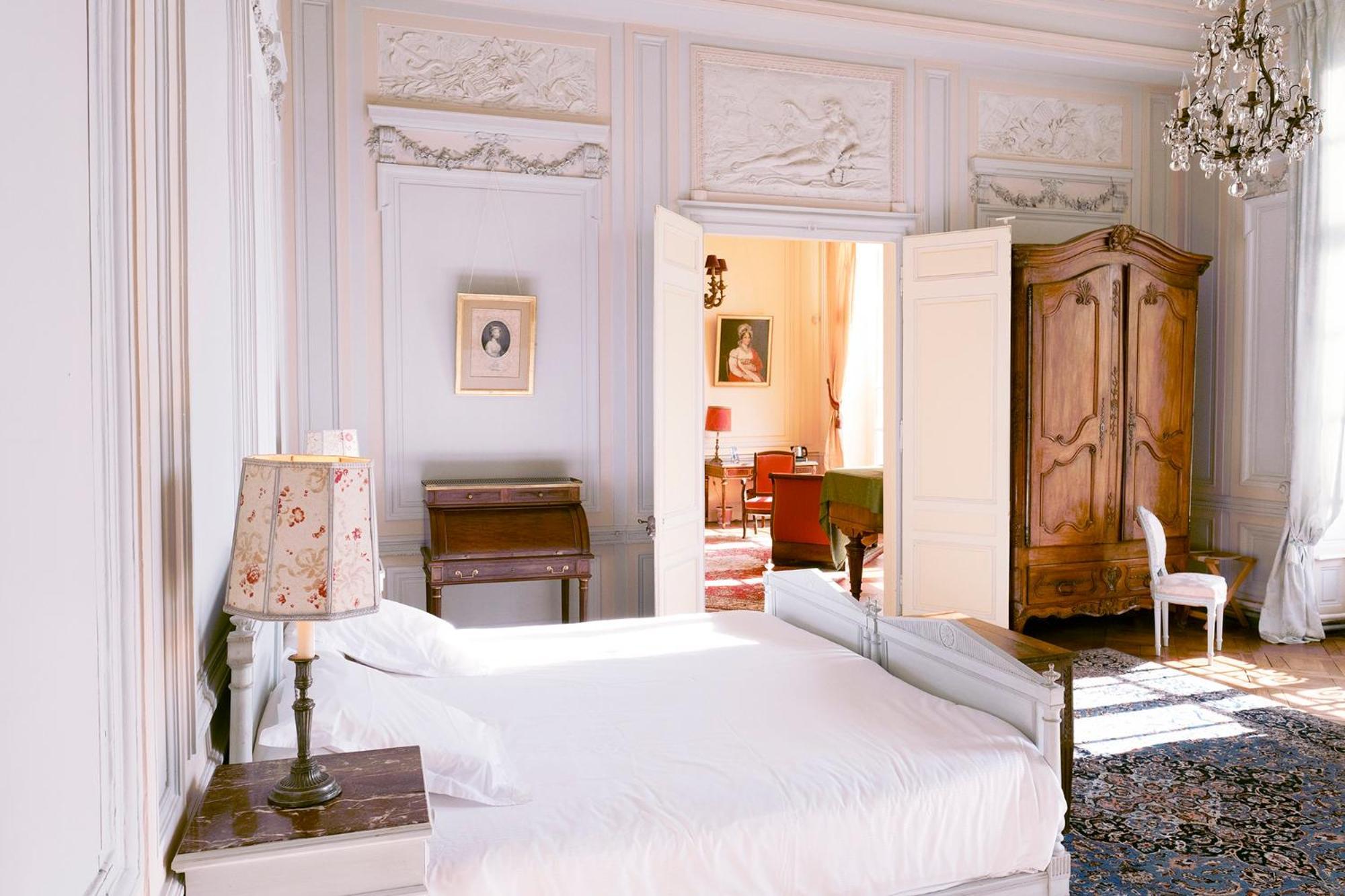 Le Chateau De Bonnemare - Bed And Breakfast Radepont Esterno foto